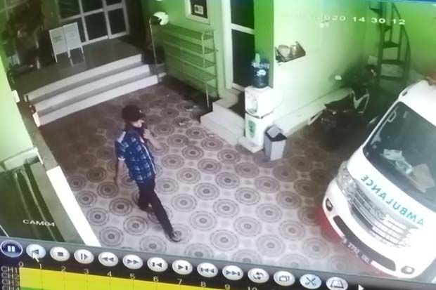 Kotak Amal Dibobol Maling, Kerugian Rp5 Juta dan Pelaku Terekam CCTV