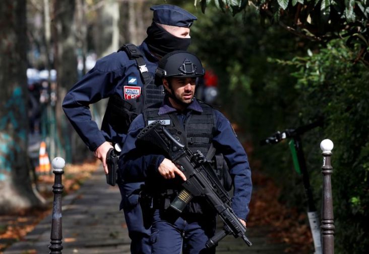 Empat Orang Ditikam Dekat Bekas Kantor Charlie Hebdo di Paris