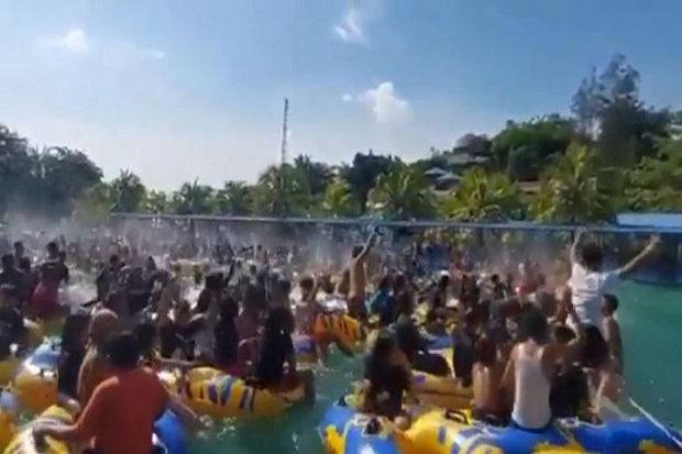 Viral, Ratusan Orang Pesta Air saat Pandemi di Hairos Waterpark Deliserdang
