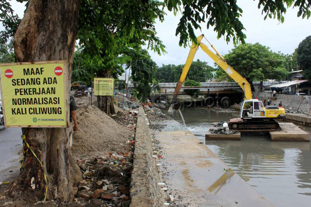 Pemkab Tangerang Normalisasi Sungai dan Bangun Saluran Air