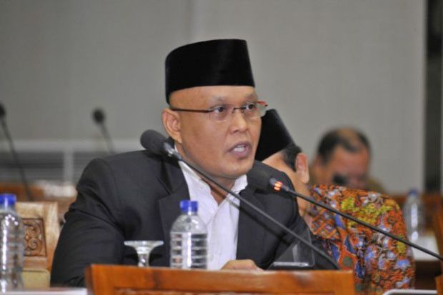PKS Menilai Celah Liberalisasi UU Cipta Kerja Hambat BUMN Pertahanan