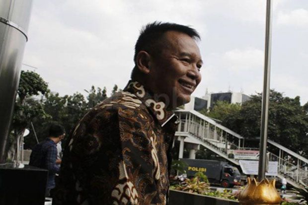TB Hasanuddin: Saya Tak Bisa Bayangkan Kalau TNI yang LGBT Bertugas di Pelosok