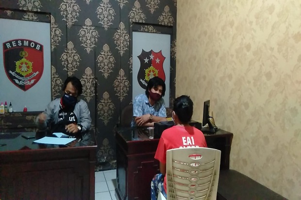 Hamil di Luar Nikah, Polisi Tangkap Wanita Pembuang Janin Dalam Kardus di Bogor