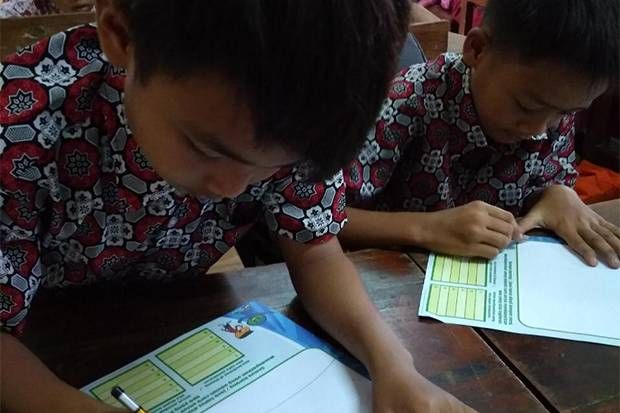 Prudential Indonesia dan UNICEF Rilis Buku Gemilang Edisi Khusus untuk Tingkatkan Literasi Keuangan Anak Papua