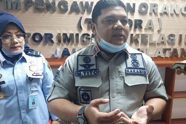 Jelang Akhir Tahun, Imigrasi Jakarta Selatan Telah Deportasi 49 WNA