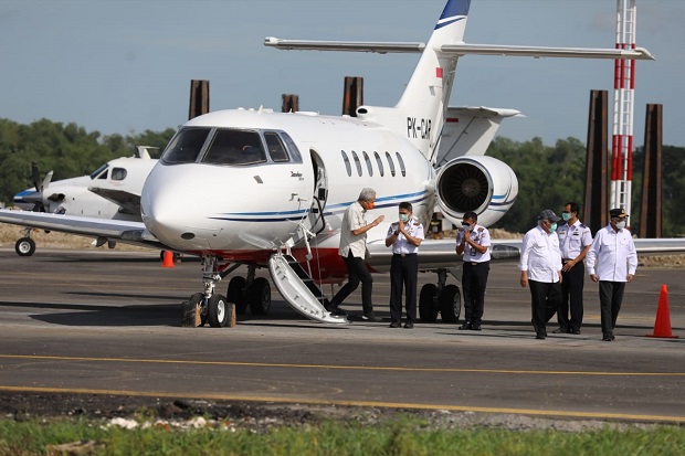 Naik Jet Khusus, 3 Menteri Jokowi Mendarat Mulus di Bandara Ngloram Blora