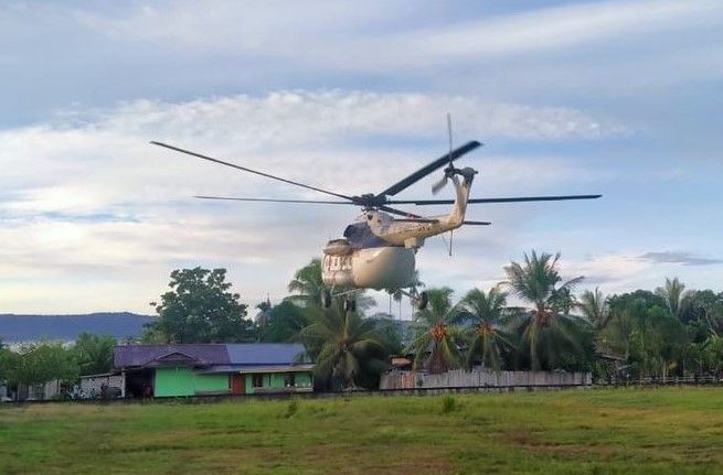 Sempat Mendarat Darurat di Nimbokrang, Helikopter Kembali Terbang ke Jayapura