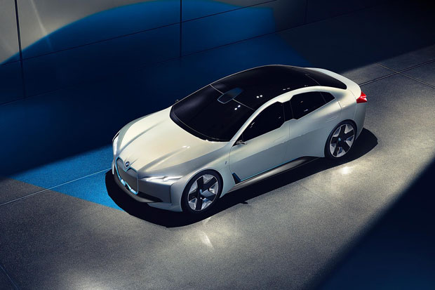 BMW Berambisi Jadi Produsen Kendaraan Elektrik