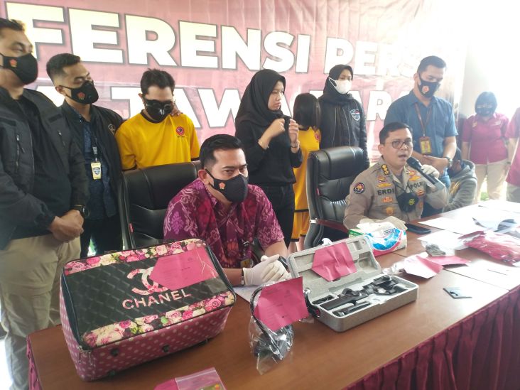 Polisi Blokir Konten Porno dan Rekening Sejoli Perekam Adegan Asusila ala Hotel di Bogor