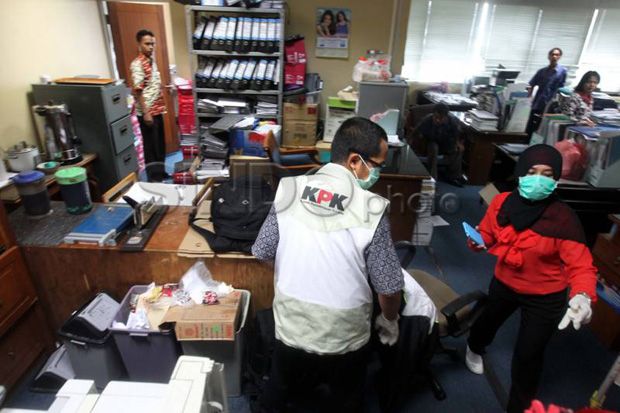 Kasus Suap Indramayu, KPK Geledah Rumah di Bandung dan Sita Sejumlah Dokumen