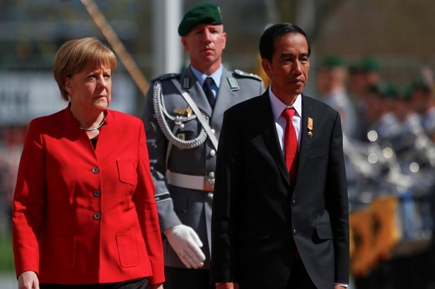 Di Depan Angela Merkel, Jokowi Beberkan Tantangan Pengembangan Industri 4.0