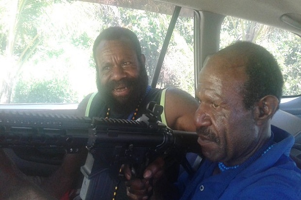 Paniel Kogoya Jual Senjata M16 dan SS1 ke OPM Wilayah Nduga Papua Senilai Rp1 Miliar