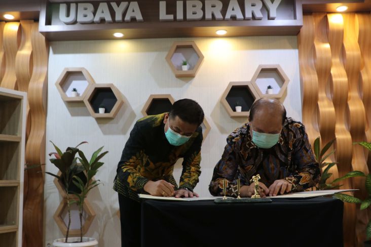 Utomodeck dan Ubaya Kerjasama Wujudkan Kampus Merdeka dan Energi Bersih