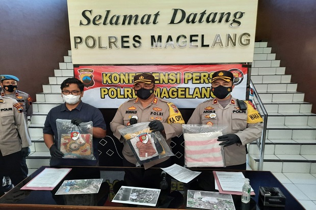 Dihamili Pacarnya, Pelajar SMK Magelang Gugurkan Janin di Kamar Mandi Apotek