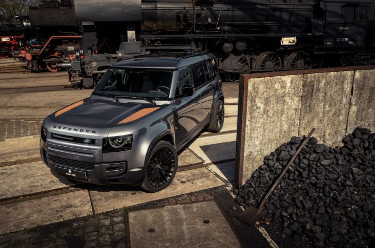 Tren Modif Gila, Land Rover Defender Baru Dibuat Seperti Berkarat