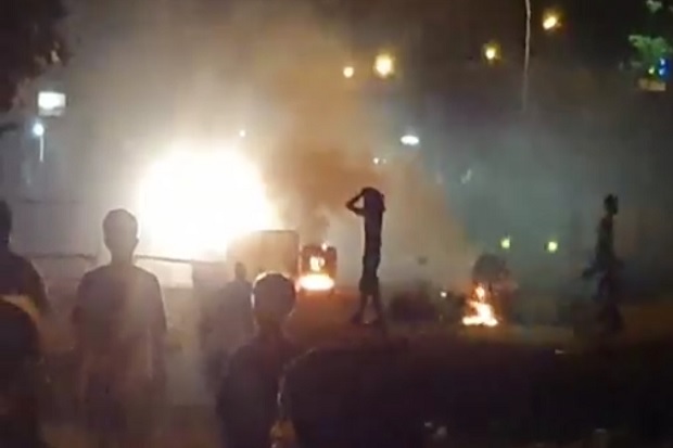 Medan Mencekam, 2 Kelompok Pemuda Terlibat Bentrok, Bom Molotov dan Batu Berterbangan