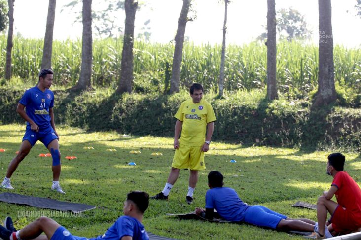 Latihan Intens Arema Makan Korban, Enam Pemain Cedera Jelang Liga 1 2021/2022