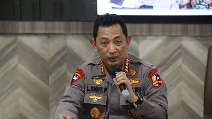 Kapolri Minta Personel TNI-Polri Perkuat Pos PPKM Mikro