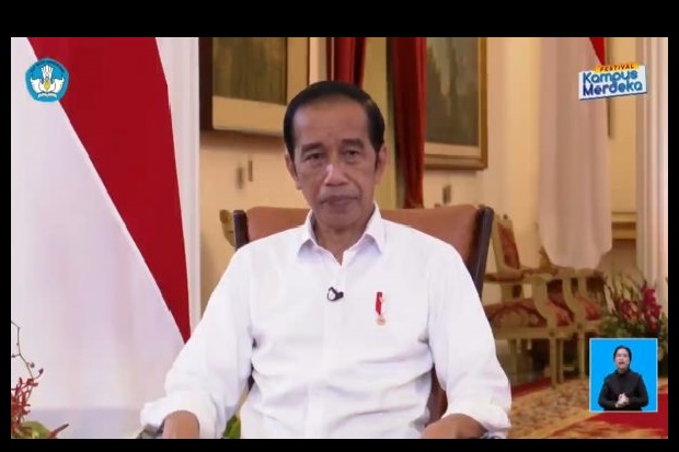 Jokowi Tegaskan Lulusan Perguruan Tinggi Harus Miliki Kompetensi-kompetensi Ini