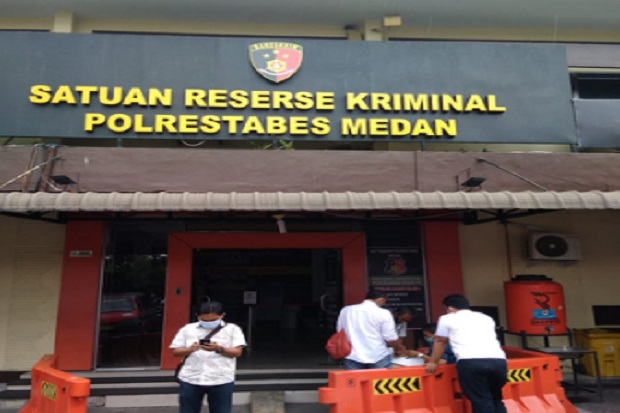 Perkosa Siswi SMA, Driver Taksi Online Dilaporkan ke Polrestabes Medan