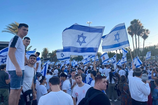 Massa Sayap Kanan Israel ke Warga Palestina: Malam Ini Kami Bukan Yahudi, Kami Nazi