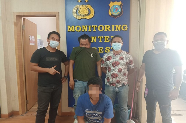 Pedagang Pasar Bersehati Manado Diringkus Polisi Saat Asyik Main Judi Togel Online