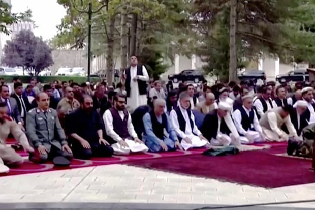 Ibu Kota Aghanistan Dihujani Roket Saat Presiden Ghani Shalat Idul Adha