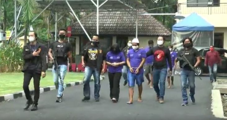 Usai Dirampok dan Diancam Linggis, 2 Pengusaha Semarang Dibuang di Tepi Hutan