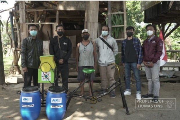 Mahasiswa UNS Kembangkan Media Pengolah Sampah Organik dan Anorganik