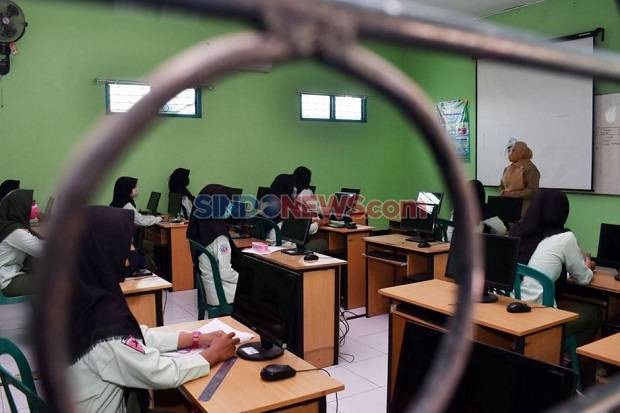 Di Wilayah PPKM Level 1-3, Mendikbudristek: 63 Persen Sekolah Sudah Bisa Tatap Muka