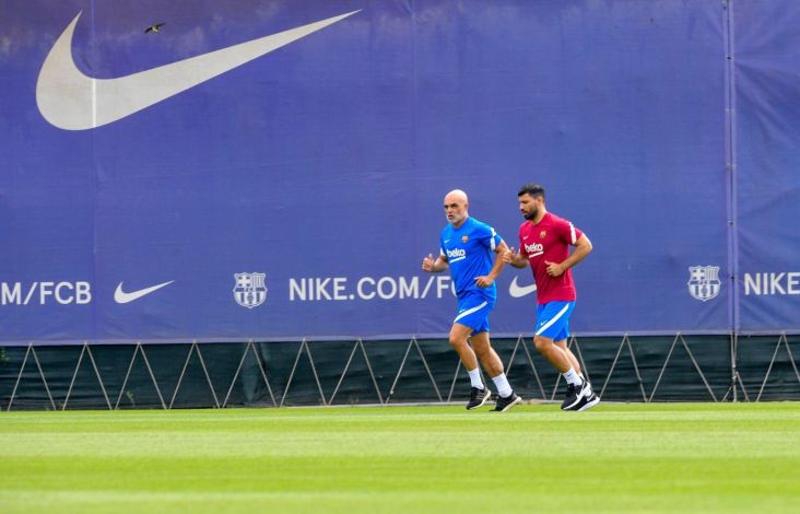 Sergio Aguero Kaget Tradisi Latihan di Barcelona Beda dengan Man City