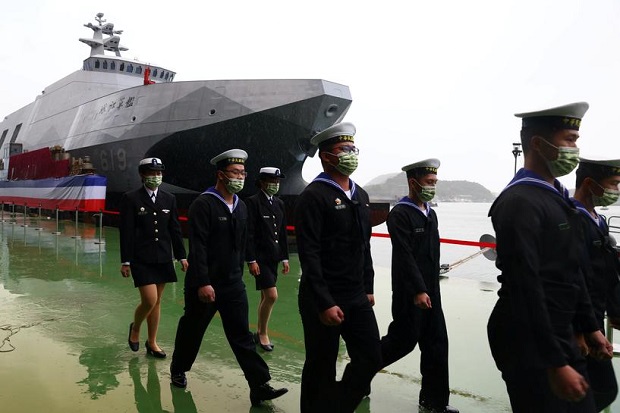 Tegang dengan China, Taiwan Tugaskan Kapal Perang Pembunuh Kapal Induk