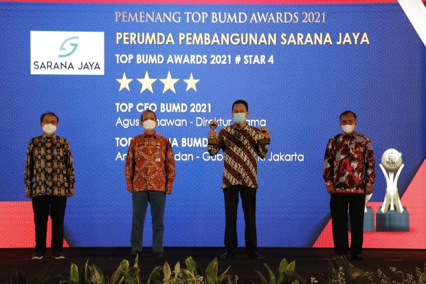 Sarana Jaya Raih Dua Penghargaan Ajang Bergengsi Top BUMD Awards 2021