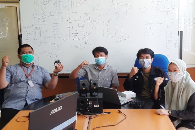 Keren, Tim Mahasiswa Telkom University Ciptakan Gelang Pendeteksi Tsunami