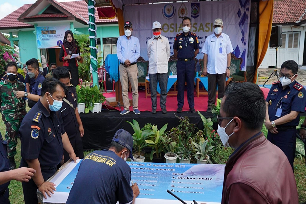 Dukung Kebijakan Menteri Trenggono, Nelayan NTB Ikrar Patuhi Ketentuan Penangkapan BBL