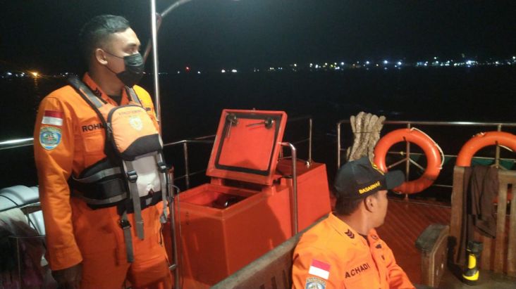 Speed Boat Bupati Fakfak yang Hilang Kontak Mengangkut 13 Orang