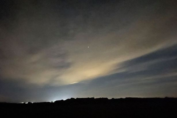 UFO Hilir Mudik ke Bumi, Menghilang di Bekas Pangkalan Militer Inggris