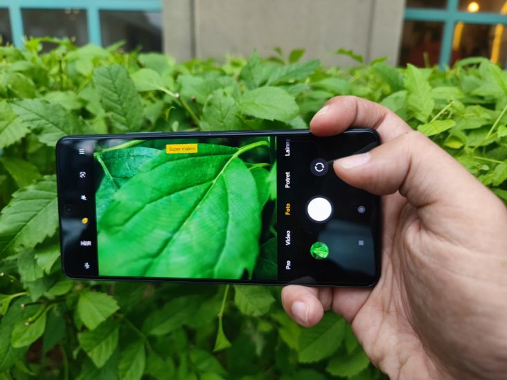 Mencoba Kamera Telemacro di Xiaomi 11T, Detail dan Ketajamannya Bikin Terkejut