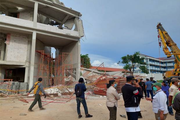 Polisi Periksa Supervisor hingga Pekerja Proyek Terkait Bangunan SMA 96 Jakarta Roboh
