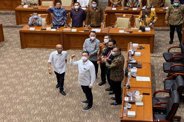 Bambang Pacul Resmi Dilantik Jadi Ketua Komisi III DPR RI