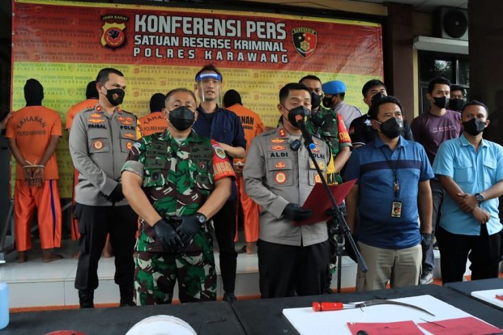 Polisi Tetapkan 5 Tersangka Pelaku Pengeroyokan Bentrok Ormas di Karawang