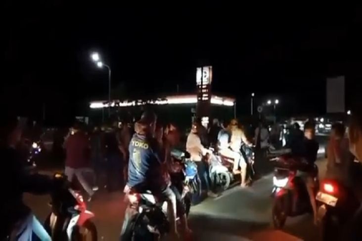 Mencekam! Ribuan Massa di Lampung Timur Dihadang Polisi saat Hendak Serang Desa Tetangga