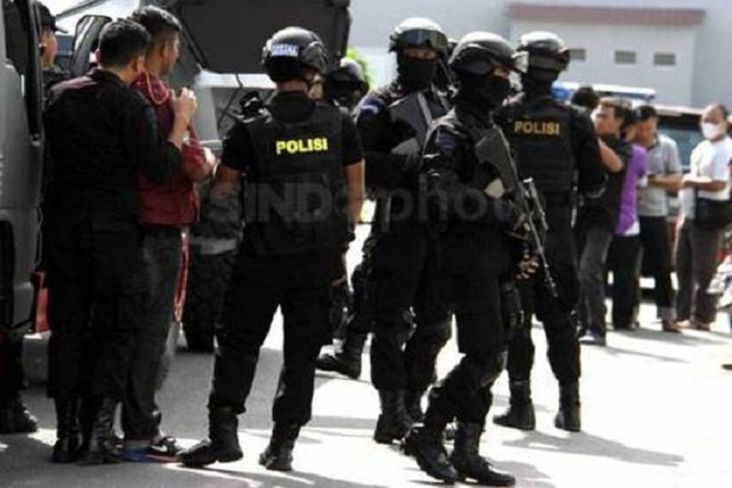 Densus 88 Tangkap 2 Terduga Teroris di Luwu Timur Sulsel