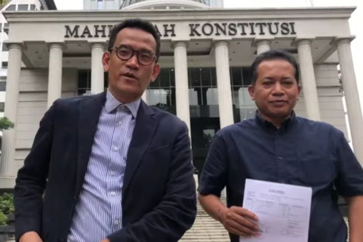 Refly Harun dan Ferry Juliantono Ajak Aktor Politik Turut Gugat Presidential Threshold ke MK