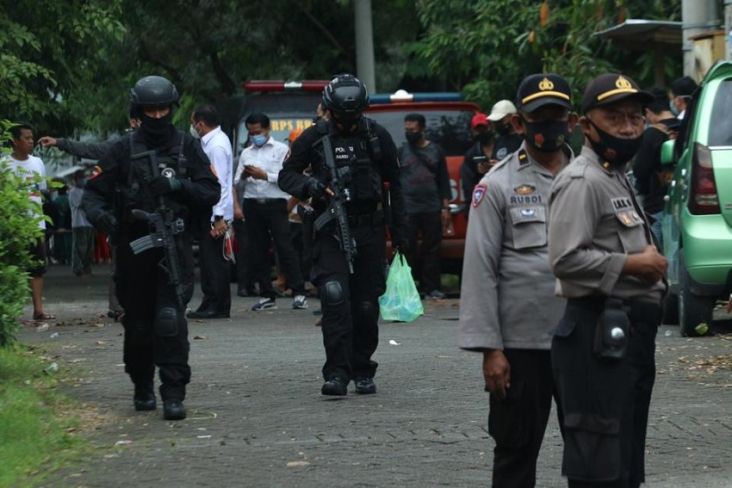 2 Terduga Teroris yang Ditangkap di Kalimantan Selatan Jaringan JAD