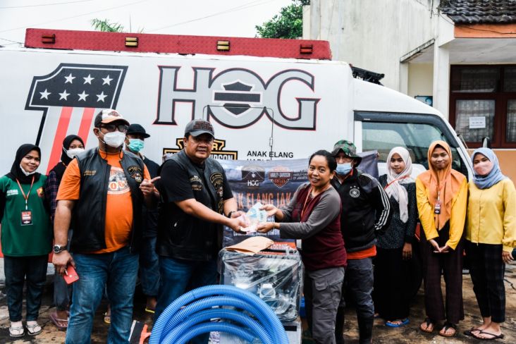 H.O.G Anak Elang Jakarta Chapter Beri Bantuan Korban Erupsi Gunung Semeru