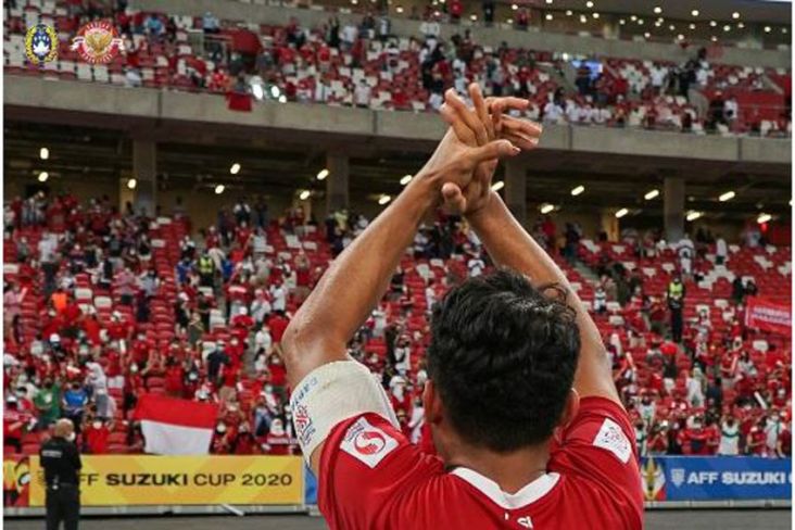 Detik-detik Fans Indonesia Baca Salawat sebelum Nadeo Gagalkan Penalti Singapura