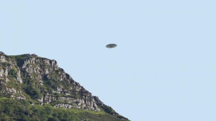 Sepanjang 2021, Benda Mirip UFO Sering Terlihat di Irlandia Utara