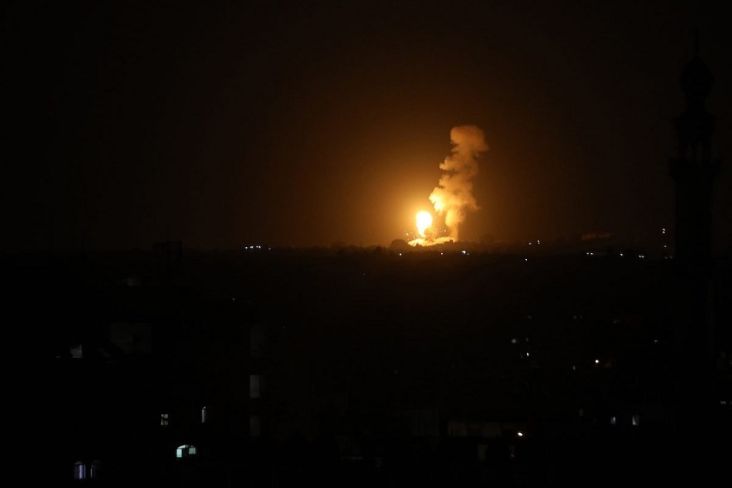 Dua Rudal Buatan Rusia Nyaris Hantam Helikopter Israel saat Serang Gaza