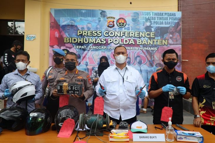 Komplotan Residivis Spesialis Pecah Kaca Mobil Diringkus Polda Banten